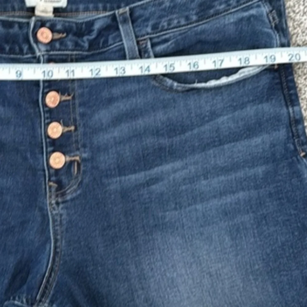 High Rise Button-fly Super Skinny M Jeans - Picture 5 of 8